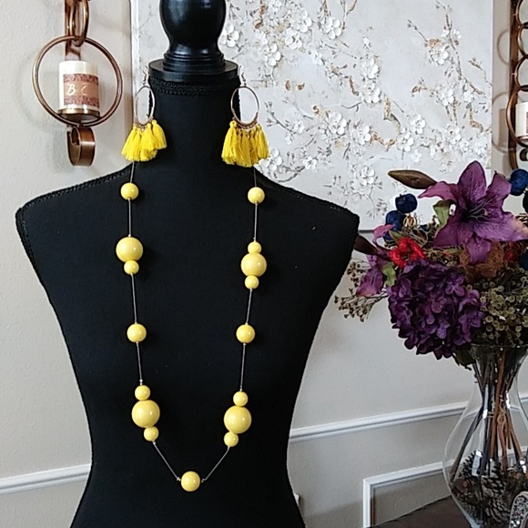 Silver And Yellow Stament Necklace And  Vibrant Yellow Tassel earrings Hoops - Picture 6 of 17